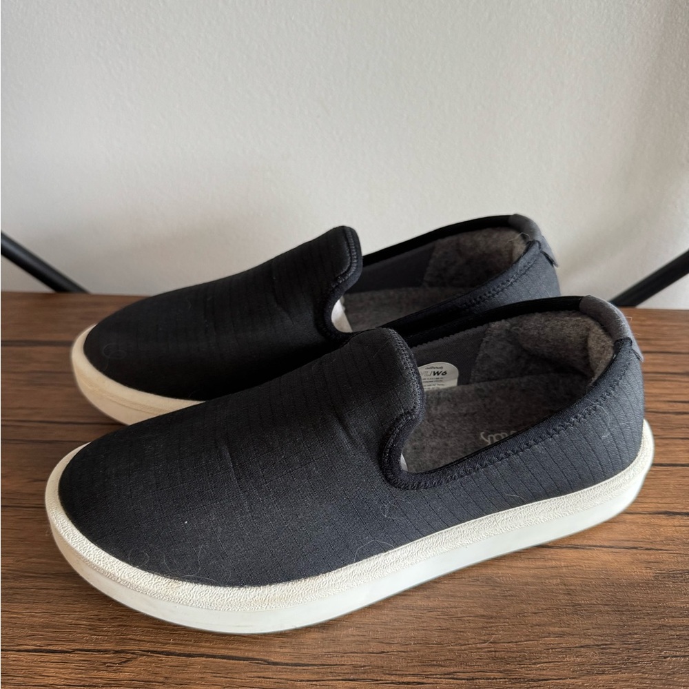 Women’s Allbirds Black Woven Wool Loungers - Size 6 Wide